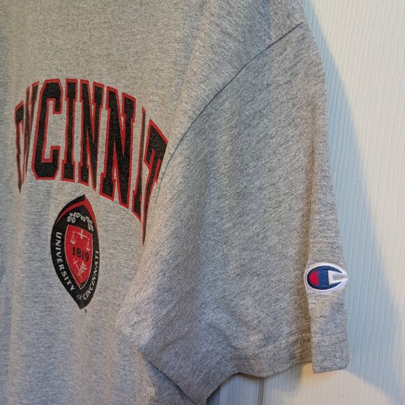 University of Cincinnati T-Shirt size Large Tee - Picture 4 of 7